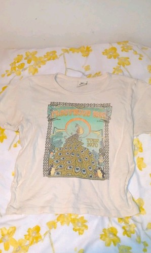 Vgc urban outfitters fleetwood - outfitters,